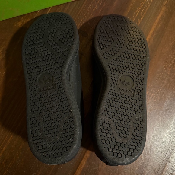 Adidas Stan Smith Marvel Hulk & Thor Sneakers - 9M - Picture 7 of 12